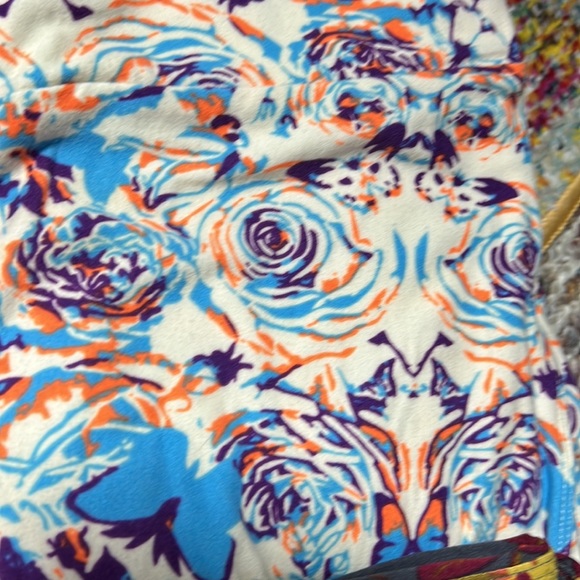 LuLaRoe Floral Leggings OS - Picture 10 of 11